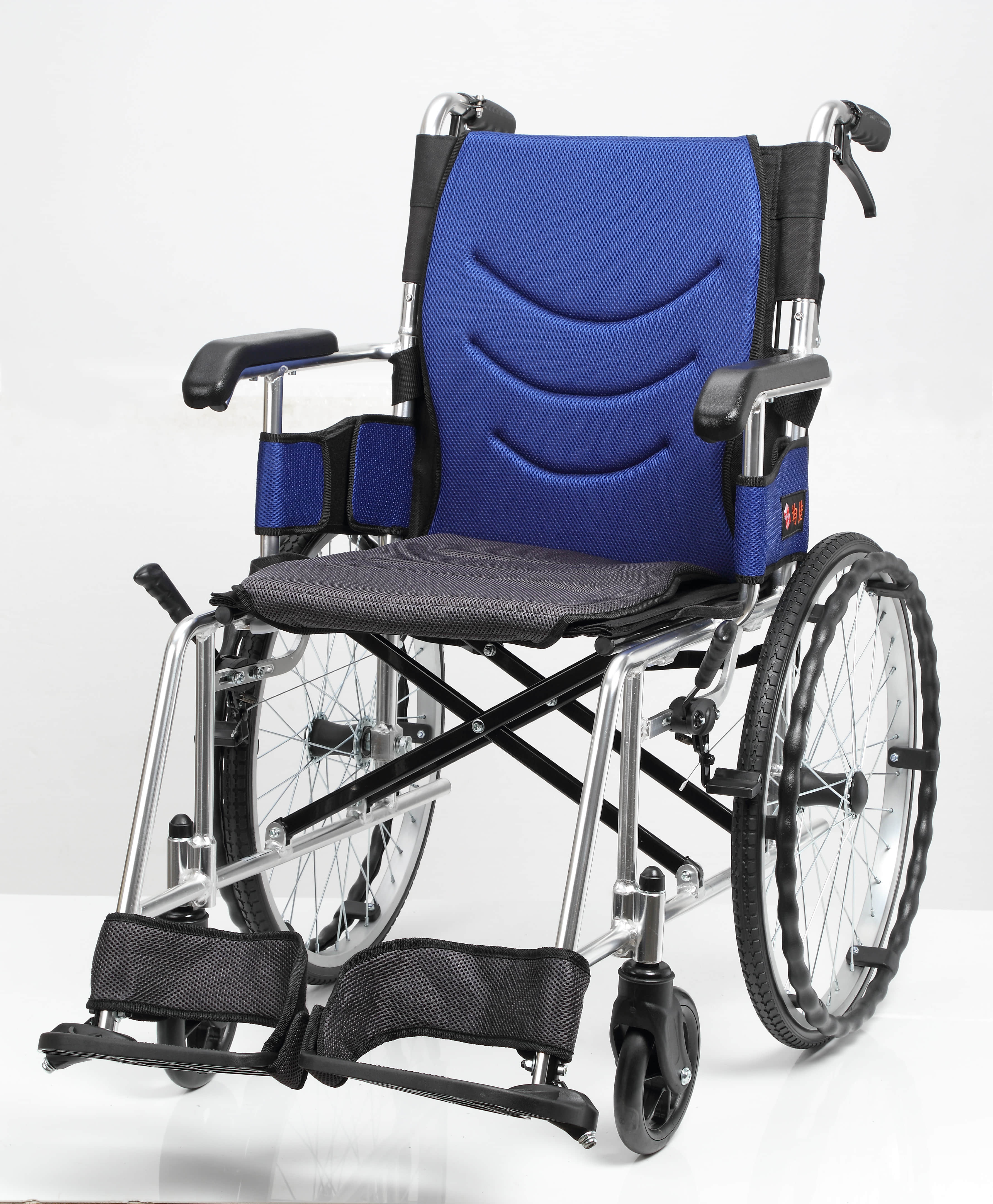 JW-230-20 鋁合金輪椅..輕巧型